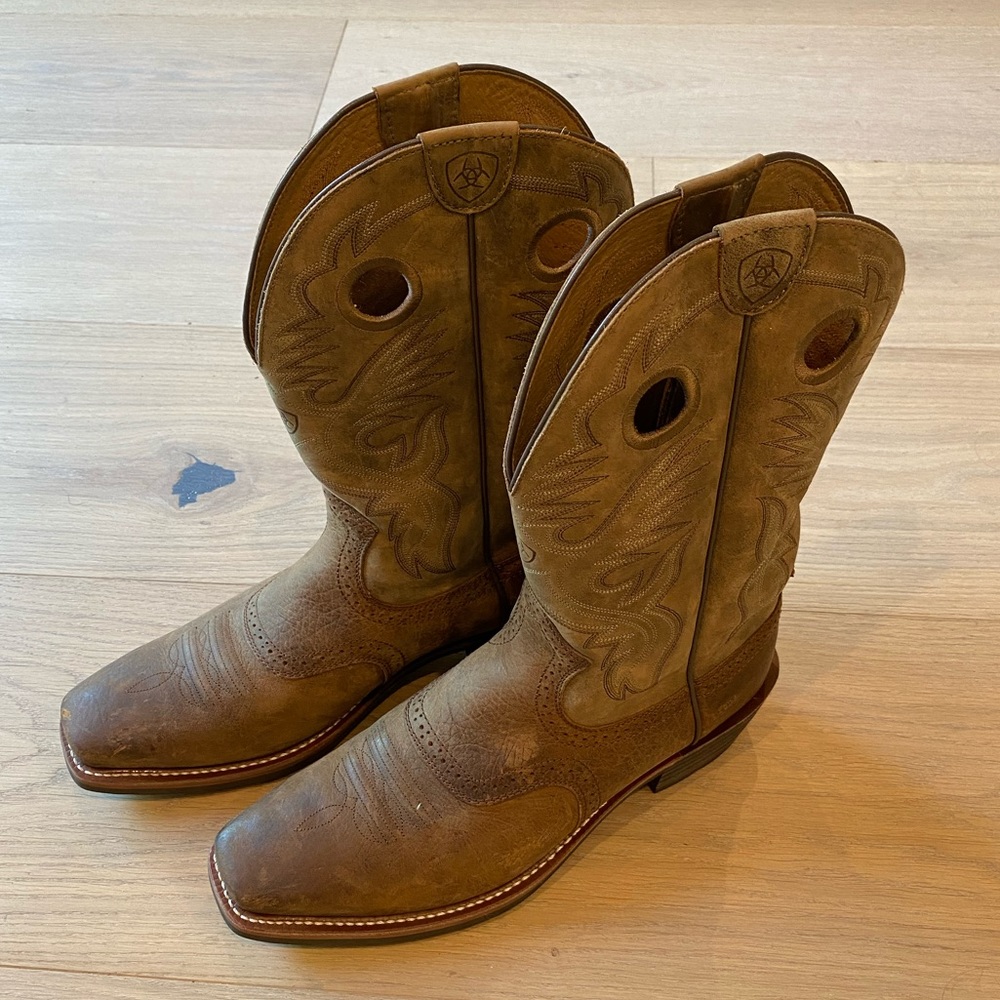 Men’s Ariat Cowboy Boots